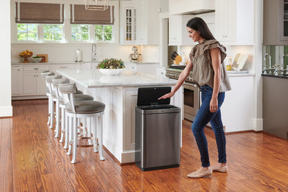 Elite™ Sensor Trash Can - US 61383