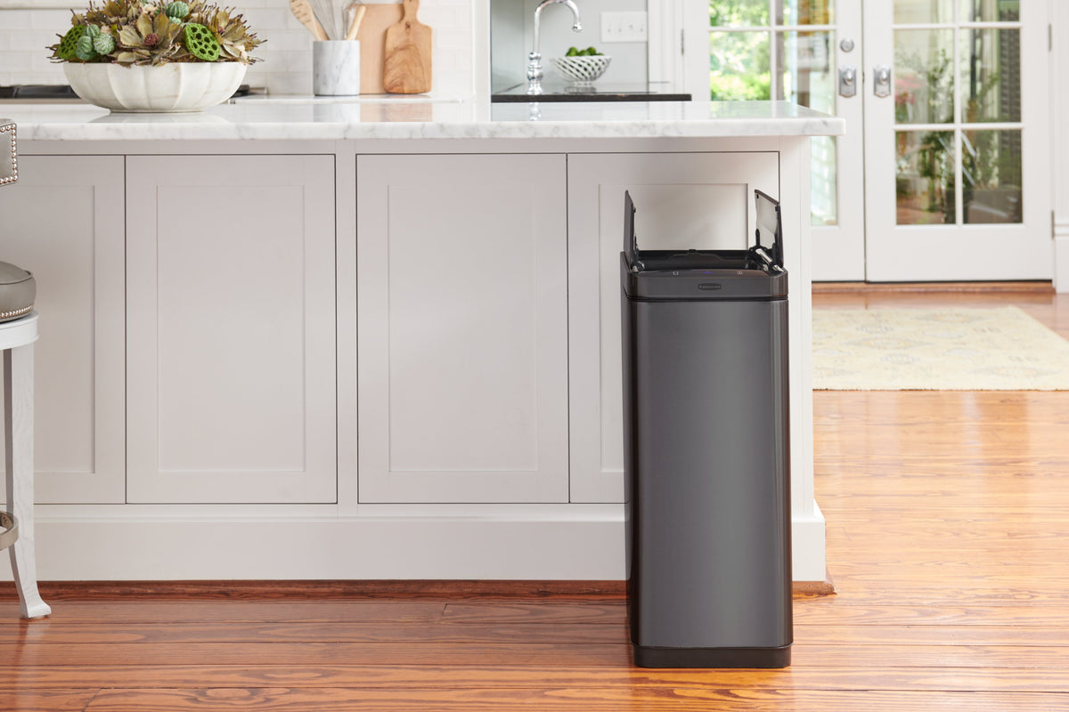 Elite™ Slim Sensor Trash Can - US 63803