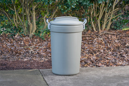 Animal Stopper Trash Can - US 47571