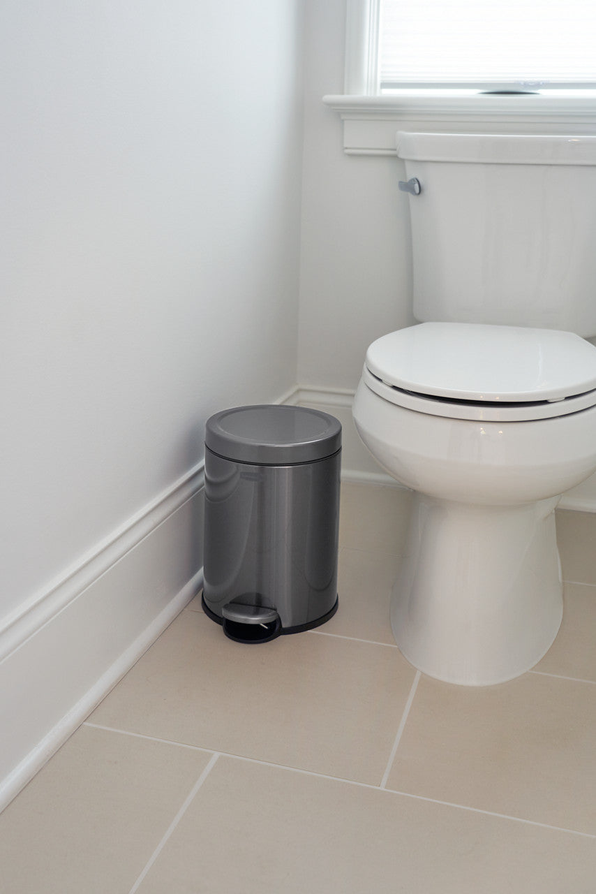 Stainless Steel Round Step-On Trash Can - US 29565